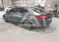 2017 Ford FUSION photo