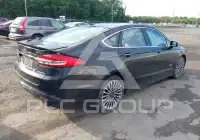 2017 Ford FUSION photo