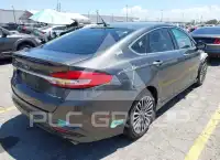 2017 Ford FUSION фото