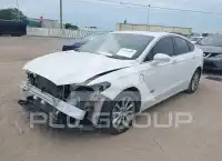 2017 Ford FUSION фото