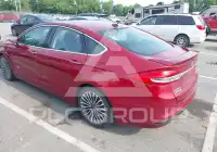 2017 Ford FUSION photo