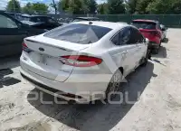 2017 Ford FUSION фото
