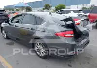 2017 Ford FUSION фото