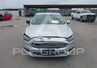 2017 Ford FUSION photo