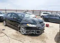 2017 Ford FUSION фото