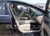 2017 Ford FUSION фото