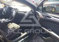 2017 Ford FUSION фото