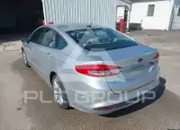 2017 Ford FUSION фото