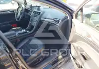 2017 Ford FUSION фото