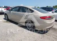 2017 Ford FUSION фото