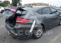 2017 Ford FUSION фото