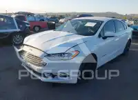 2017 Ford FUSION фото