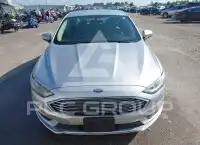 2017 Ford FUSION фото