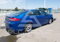 2017 Ford FUSION фото