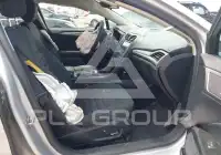 2017 Ford FUSION фото