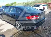 2017 Ford FUSION фото