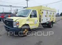 2017 Ford E-450 photo