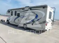 2017 Ford E-450 photo
