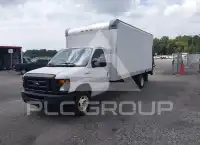 2017 Ford E-450 фото