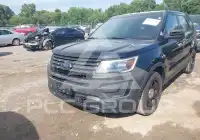 2017 Ford POLICE photo