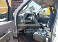 2017 Ford E-350 фото