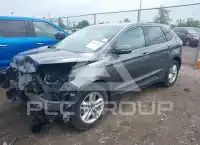 2017 Ford EDGE photo