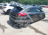 2017 Ford FOCUS фото