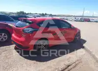 2017 Ford FOCUS фото