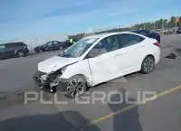 2017 Hyundai Accent photo