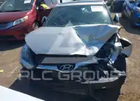 2017 Hyundai Veloster фото