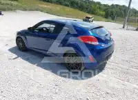 2017 Hyundai Veloster photo