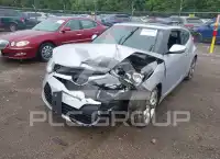 2017 Hyundai Veloster photo