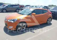 2017 Hyundai Veloster photo