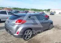 2017 Hyundai Veloster фото