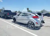 2017 Hyundai Veloster фото
