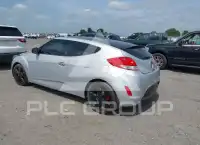 2017 Hyundai Veloster photo
