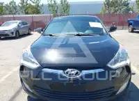 2017 Hyundai Veloster photo