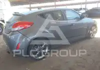 2017 Hyundai Veloster photo
