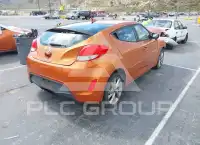 2017 Hyundai Veloster photo