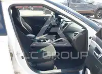 2017 Hyundai Veloster фото