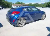 2017 Hyundai Veloster photo