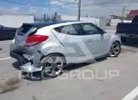 2017 Hyundai Veloster фото