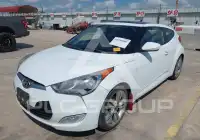 2017 Hyundai Veloster photo
