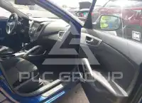 2017 Hyundai Veloster photo