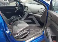 2017 Hyundai Elantra фото