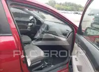 2017 Hyundai Elantra photo