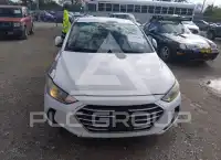 2017 Hyundai Elantra фото