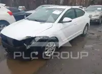 2017 Hyundai Elantra photo
