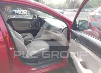 2017 Hyundai Elantra фото