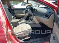 2017 Hyundai Elantra photo